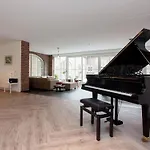 Prázdninový dům In A Atmosphere With Sauna In Swolgen