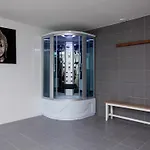 In A Atmosphere With Sauna In Prázdninový dům