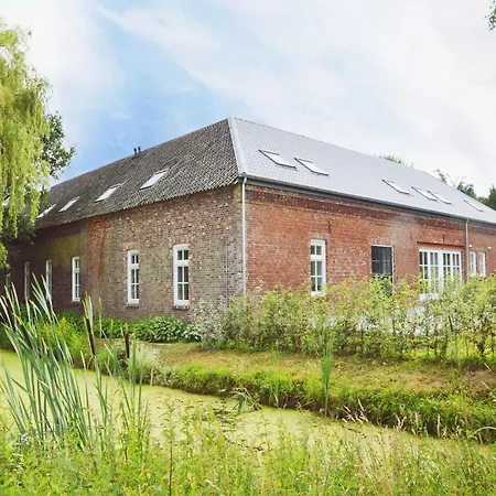 Holiday home Country House In A Hotel Atmosphere With Sauna In Swolgen *